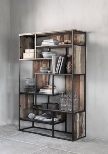 Bij een stoer interieur hoort een stoere kast!