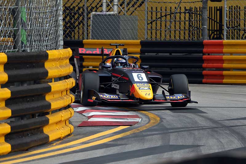 Formule 1 auto op circuit